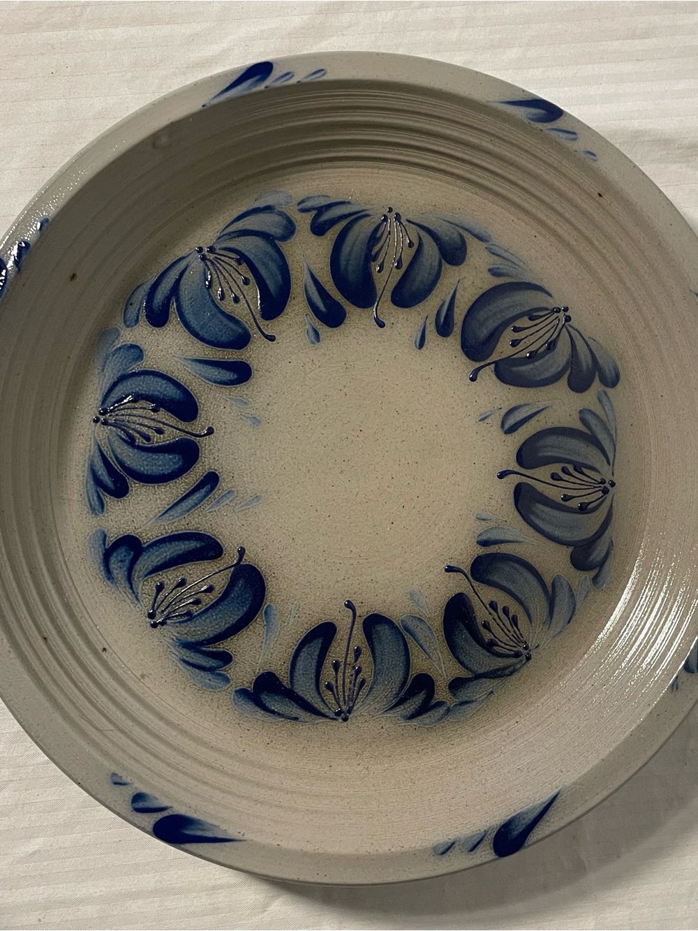 Hand-Painted Blue Floral Ceramic Bowl/ pie plate. Eldreth pottery from 2000 - Picture 6 of 6